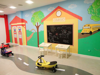 paredes decoradas con dibujos para niños en empresas, guarderias, ludotecas, bibliotecas, cuartos de juegos, zonas de ocio, centros comerciales
